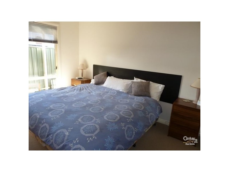 2/22 North St, Echuca VIC 3564