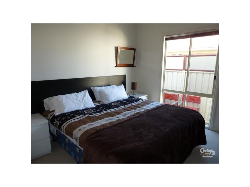 2/22 North St, Echuca VIC 3564