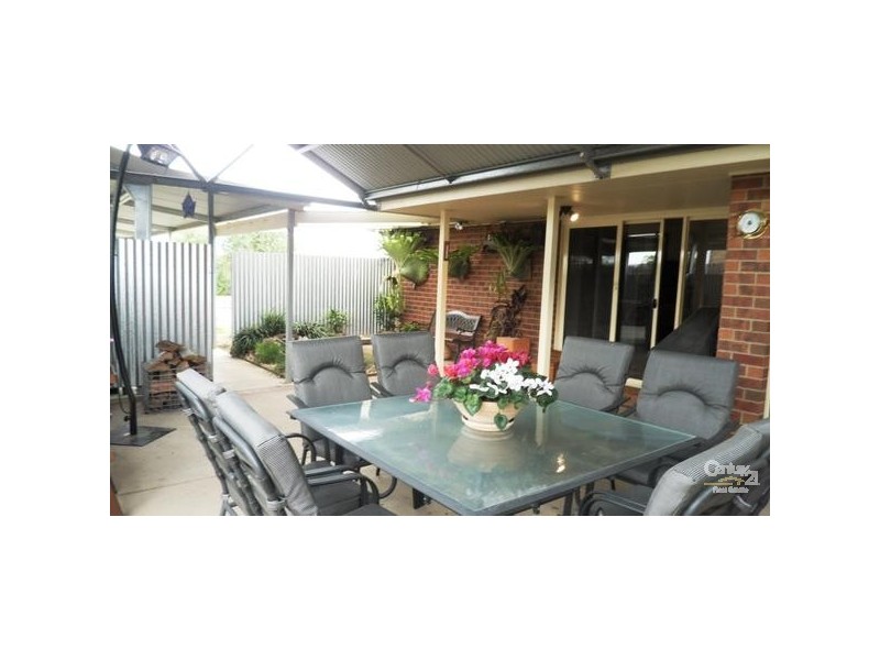 51 Mcswains Road, Echuca VIC 3564