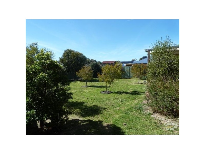 14 Woodlands Circuit, Echuca VIC 3564