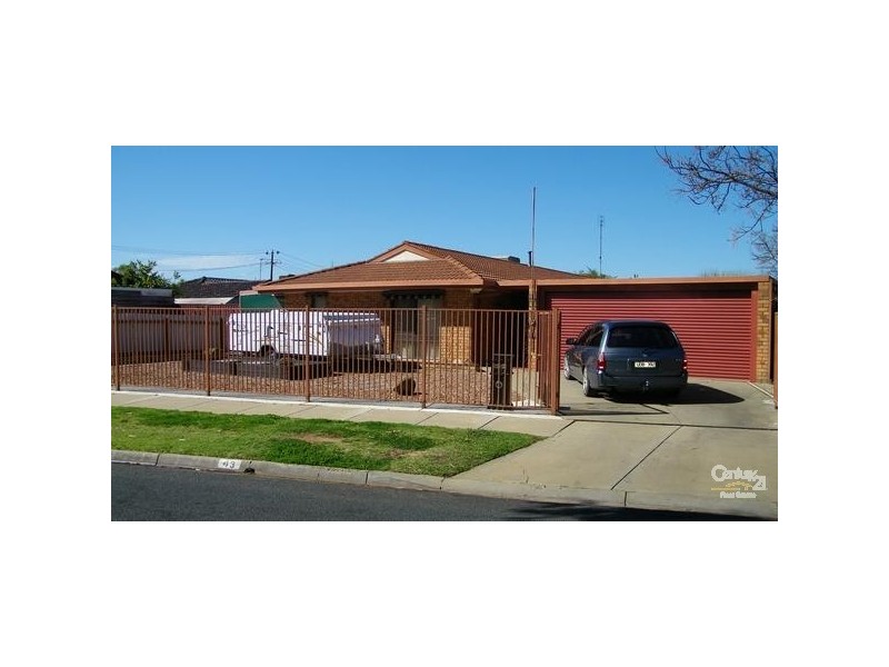 43 Rutley Crescent, Echuca VIC 3564