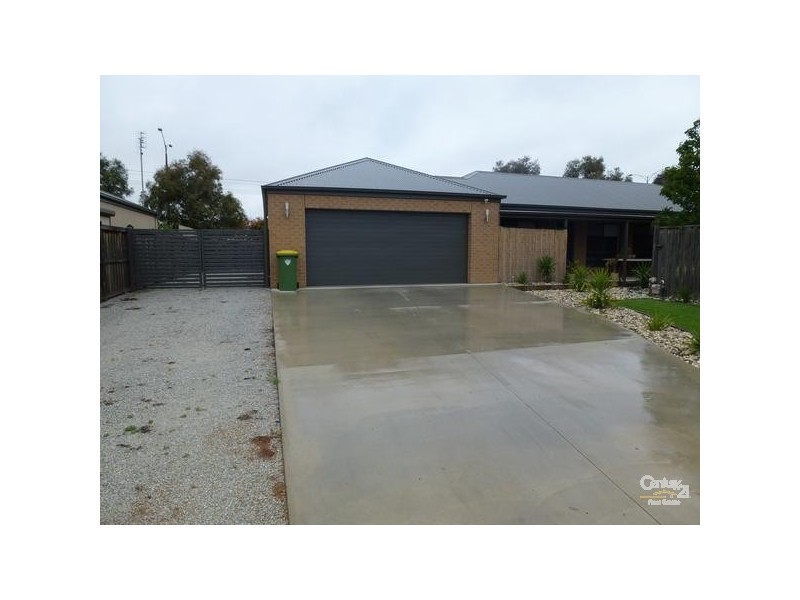 11 Willicent Terrace, Echuca VIC 3564
