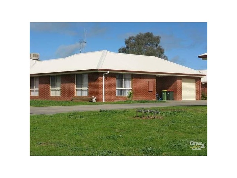 1/117 Shackell St, Echuca VIC 3564