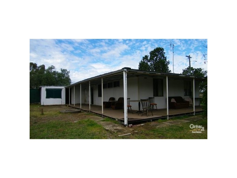 76 Mathoura Street, Mathoura NSW 2710