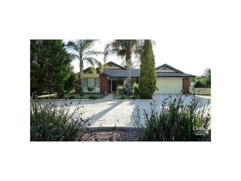 15 Baldwin Crt, Echuca VIC 3564