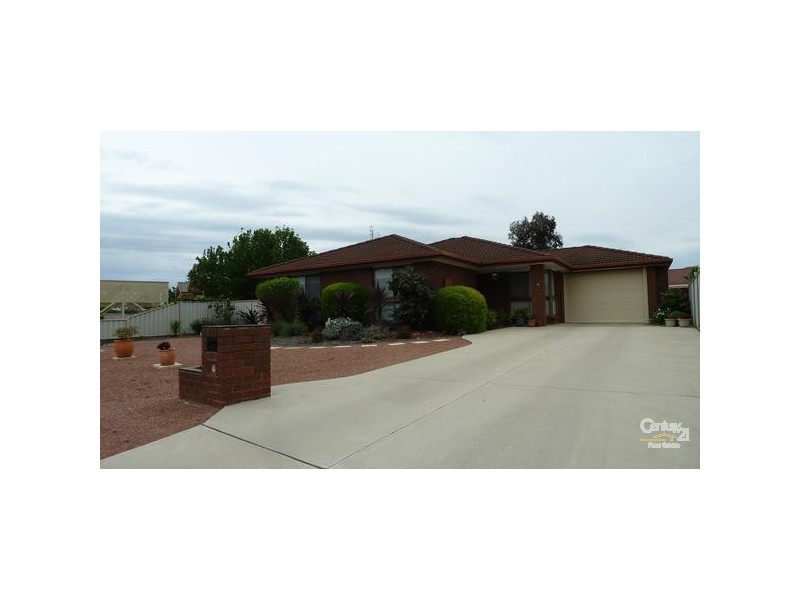 84 Lawson Drive, Moama NSW 2731