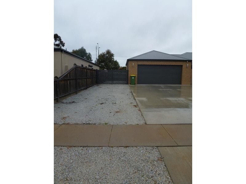 11 Willicent Terrace, Echuca VIC 3564