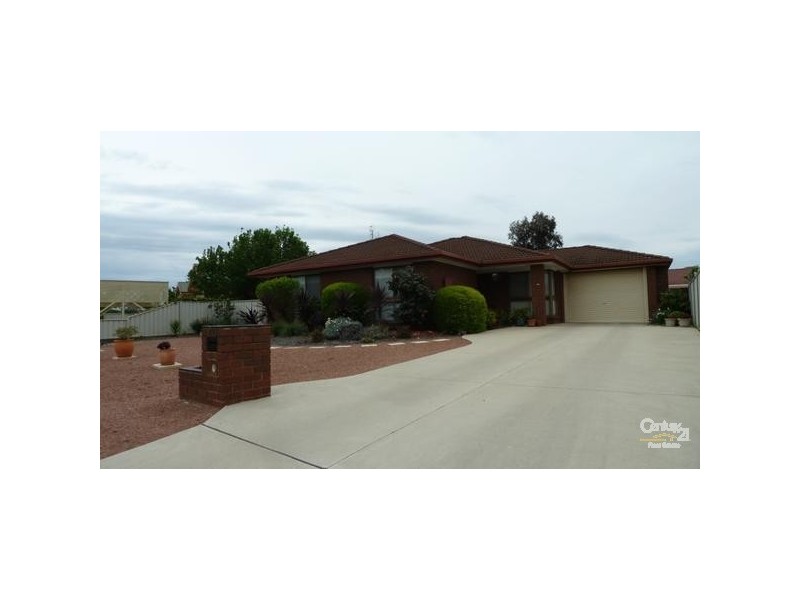 84 Lawson Drive, Moama NSW 2731