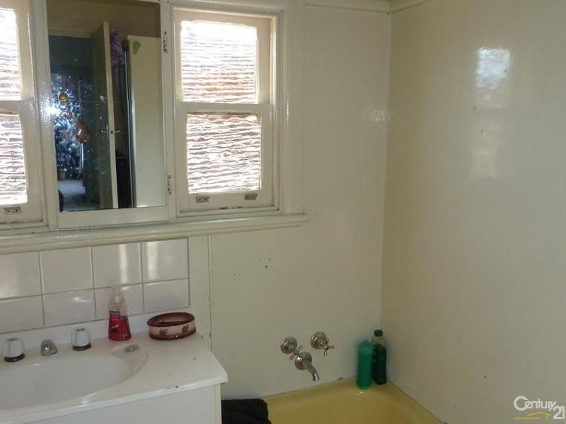 275 Ogilvie Avenue, Echuca VIC 3564