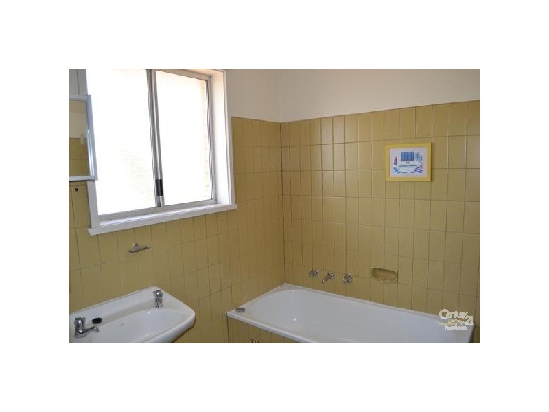 Unit 2/29 Hillview Avenue  Moama, Echuca VIC 3564