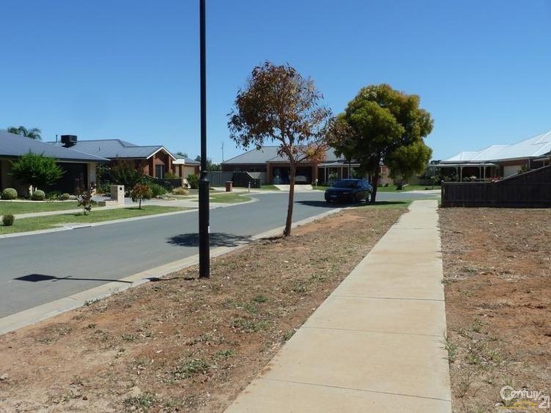 7 Willicent Terrace, Echuca VIC 3564