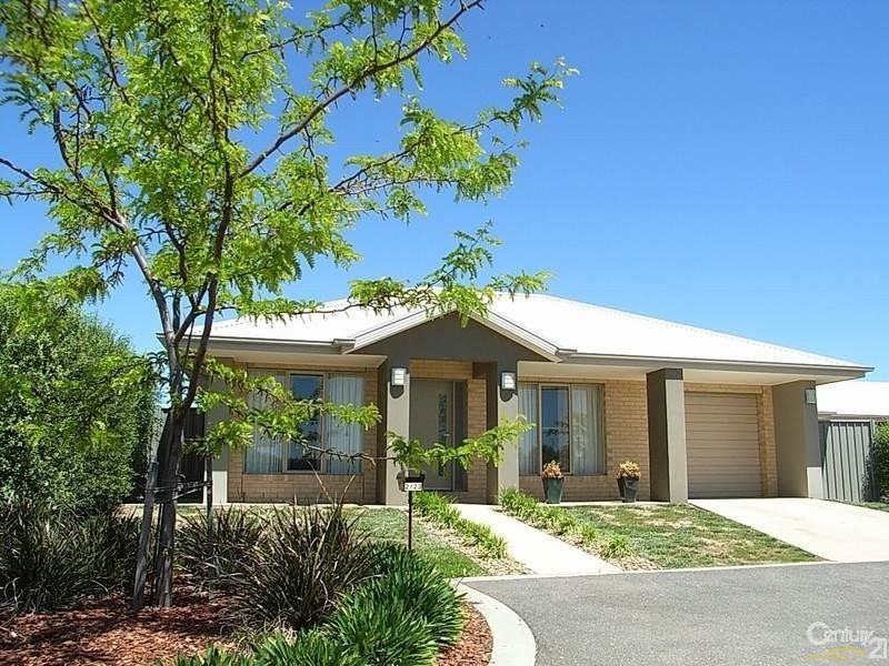 2/23 Sunset Ave, Echuca VIC 3564