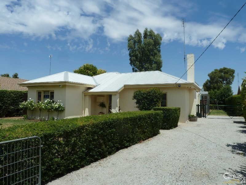 115 Hovell Street, Echuca VIC 3564