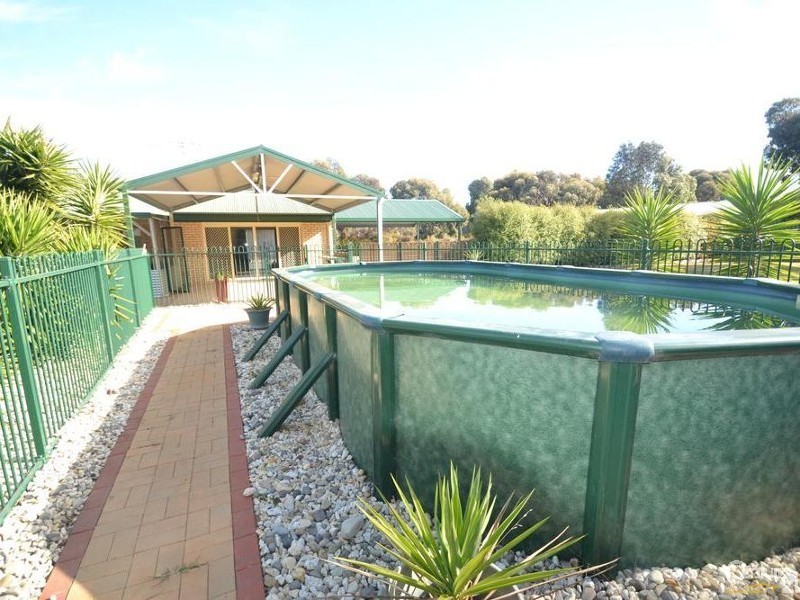4 River View Court, Echuca VIC 3564