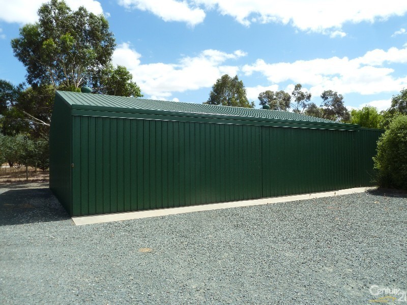 4 River View Court, Echuca VIC 3564