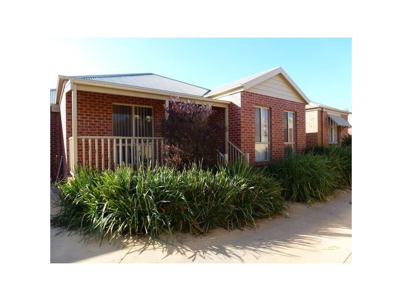 5 142-144 Bowen Street, Echuca VIC 3564