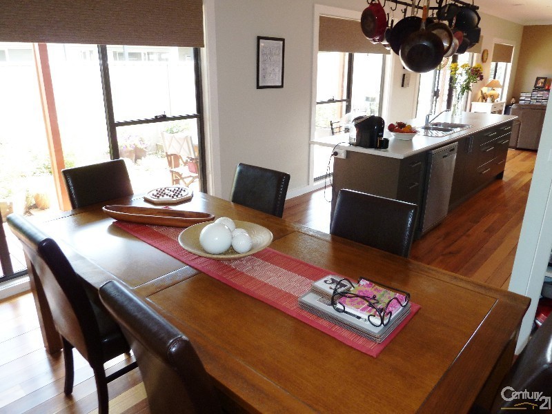 2/25 Mckinlay, Echuca VIC 3564