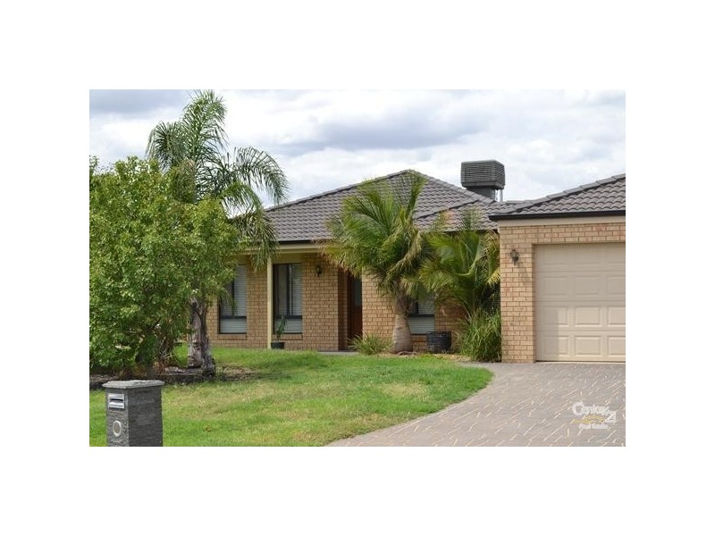 5 Kingfisher Drive West Moama Via, Echuca VIC 3564