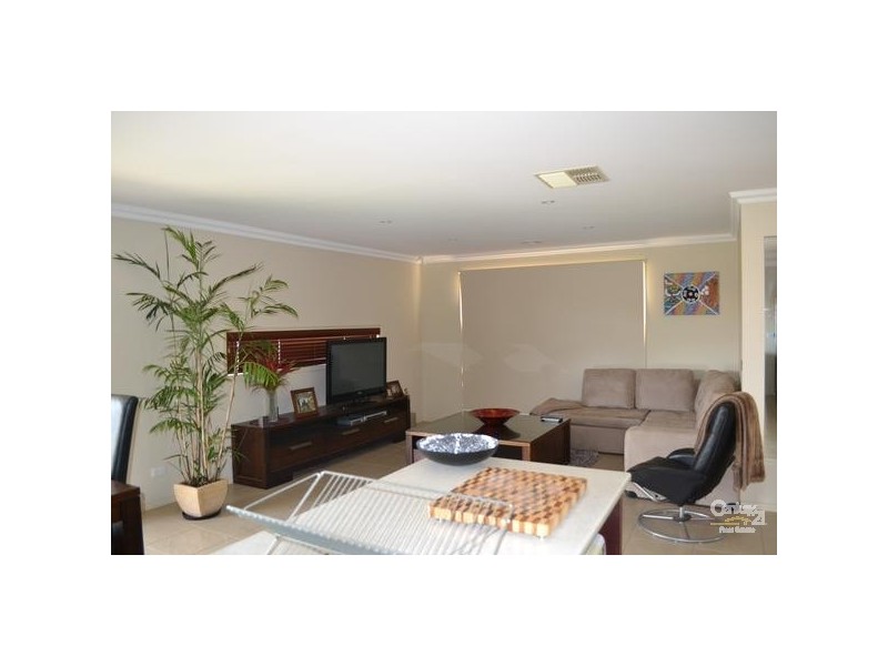 5 Antrim Court Moama via, Echuca VIC 3564