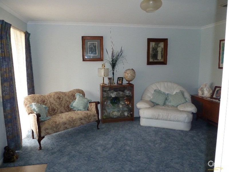 10 Sunrise Ave, Moama NSW 2731