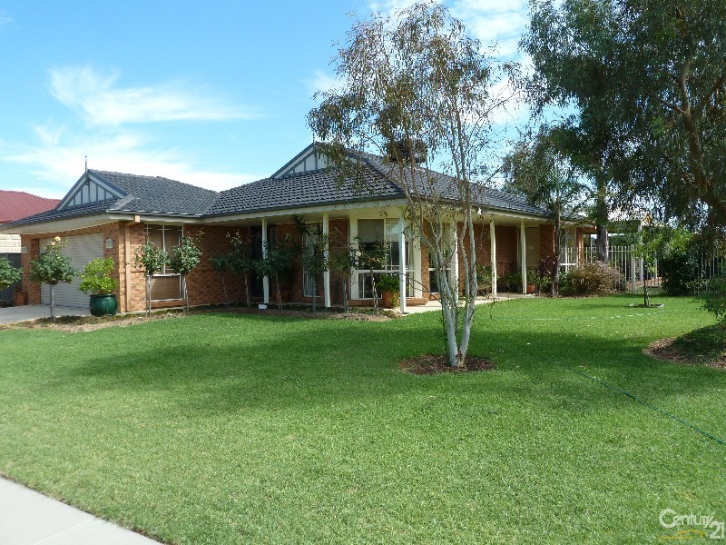 10 James Street, Echuca VIC 3564