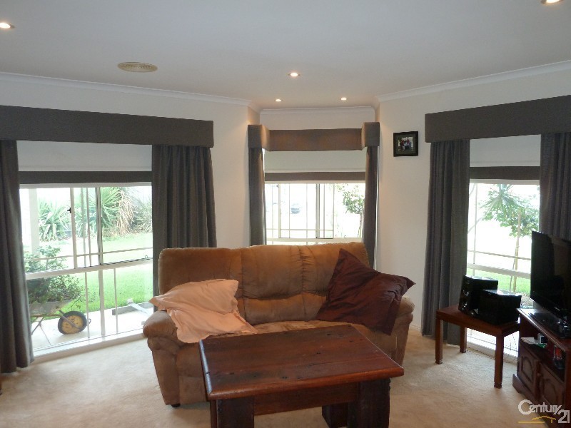 10 James Street, Echuca VIC 3564