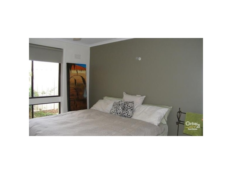 12 Moore Street, Echuca VIC 3564