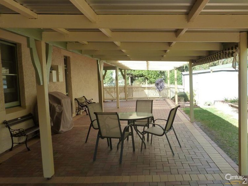 52  Railway Road, Rochester VIC 3561