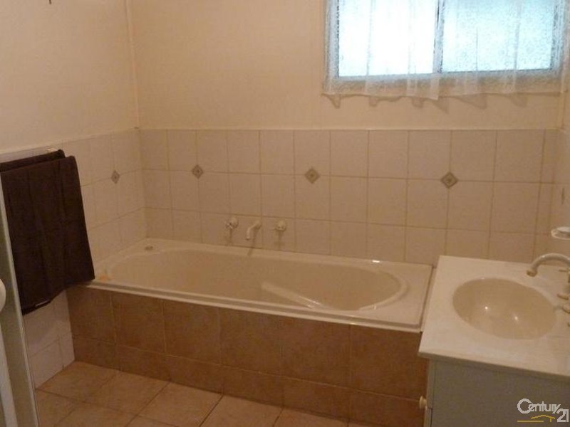 4 Scott Court, Echuca VIC 3564