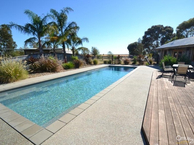 1106 Mt Terricks Rd, Echuca VIC 3564