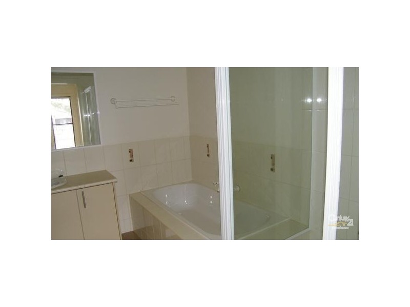 145 Pakenham St, Echuca VIC 3564