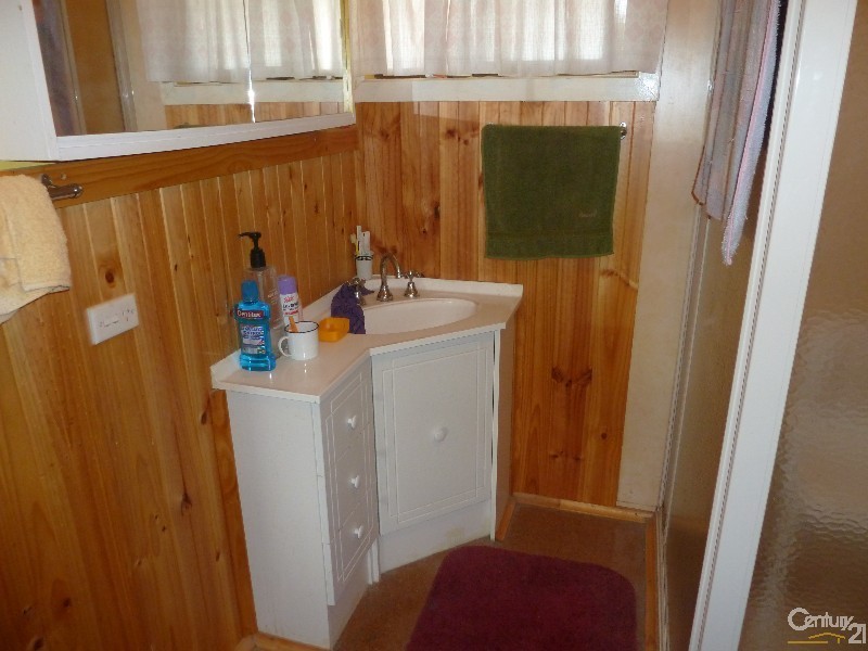 1 Mathoura St, Mathoura NSW 2710