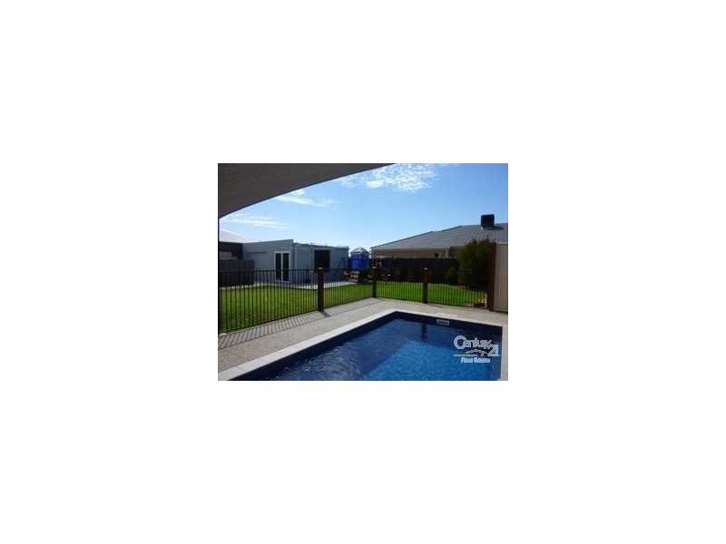 38 Bridlington Ave, Echuca VIC 3564