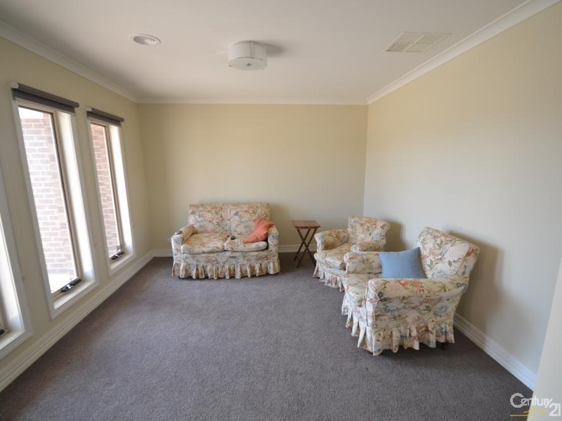 10 Burgundy Court, Moama NSW 2731