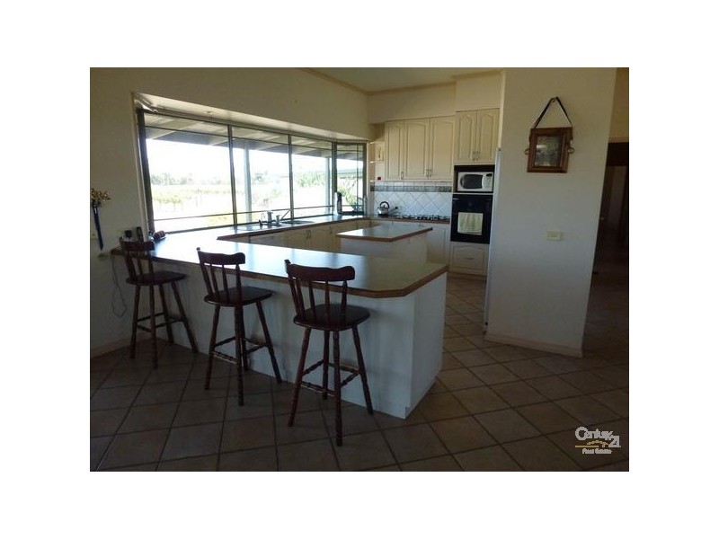 446 Perricoota Road, Moama NSW 2731