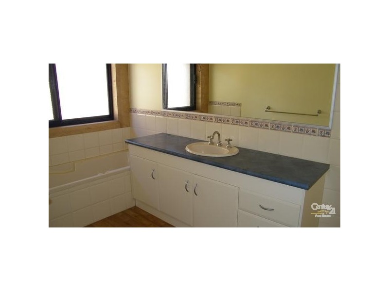 19 Murphy Way, Echuca VIC 3564