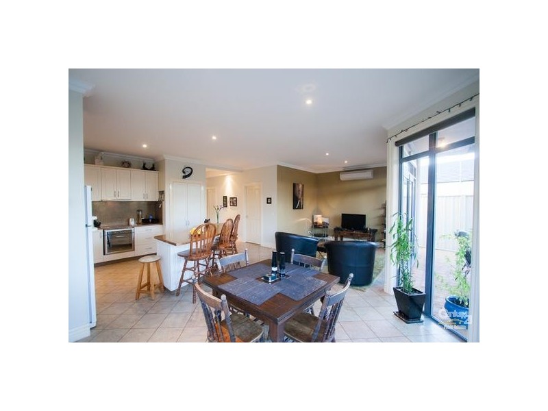 37 Kingfisher Drive via Moama, Echuca VIC 3564