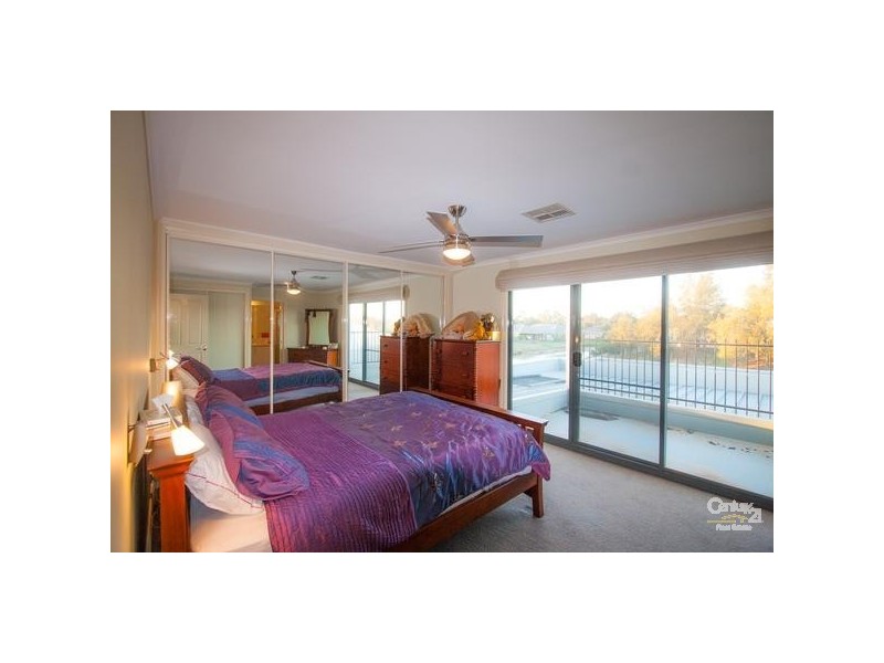 37 Kingfisher Drive via Moama, Echuca VIC 3564