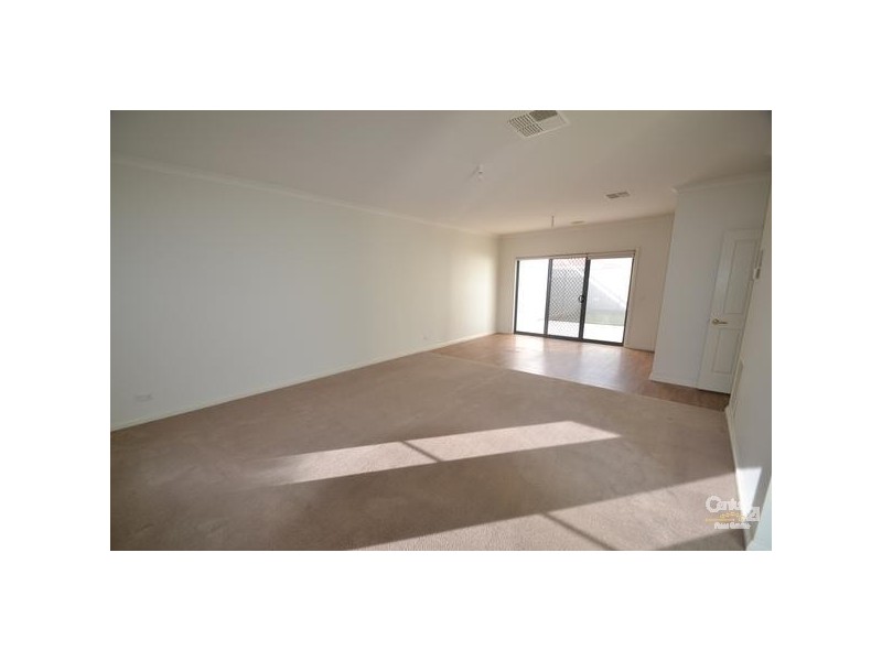 145 Pakenham Street, Echuca VIC 3564