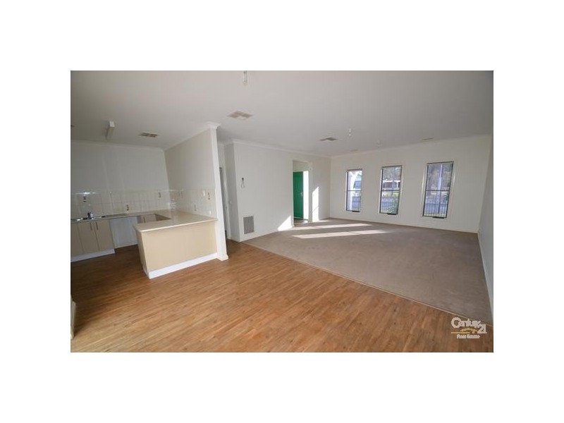 145 Pakenham Street, Echuca VIC 3564