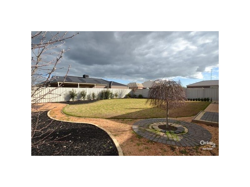 6 Skye Avenue Moama via, Echuca VIC 3564