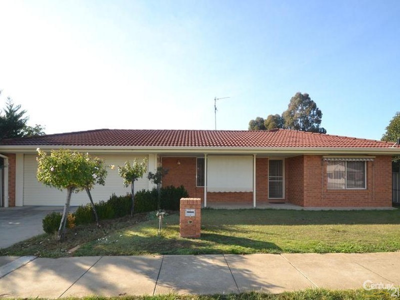 56 Bowen Street, Echuca VIC 3564
