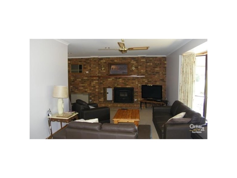 20 Lawson Drive, Moama NSW 2731