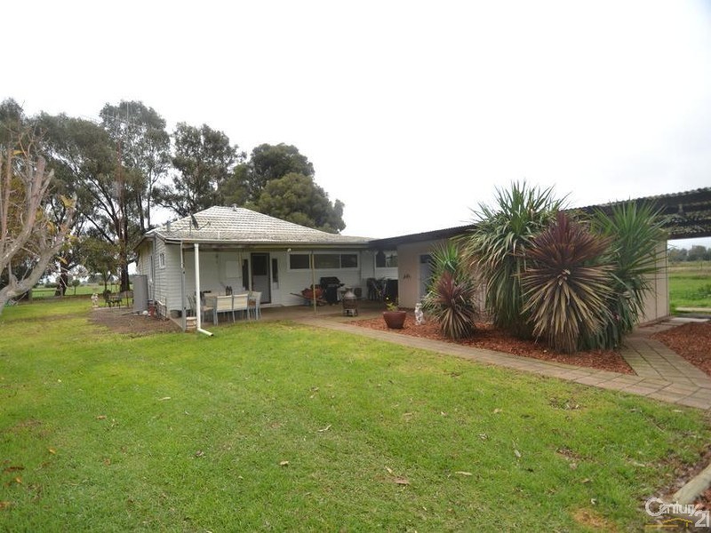 307 Kervins Road, Cohuna VIC 3568