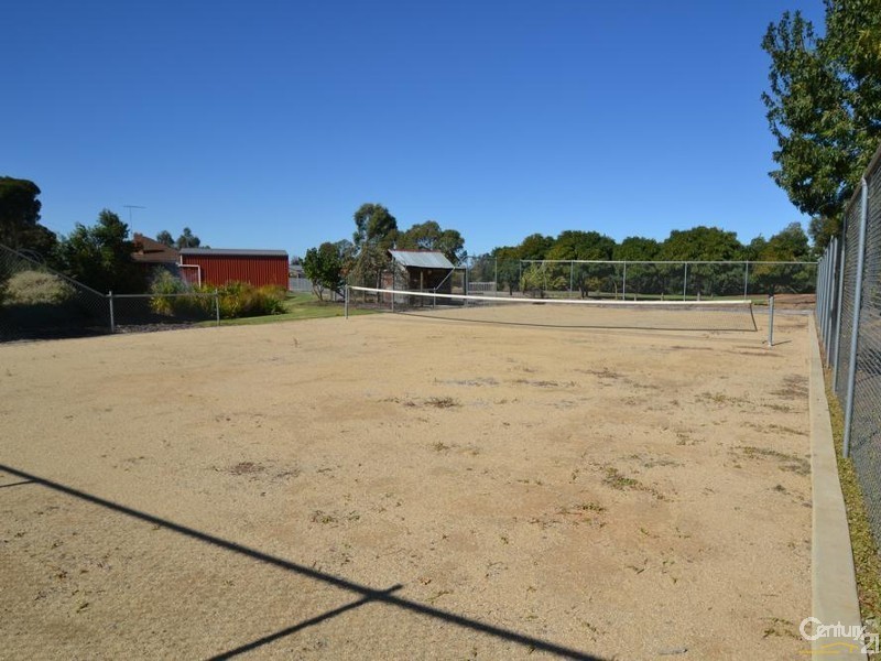 225 Mary Ann Road, Echuca VIC 3564