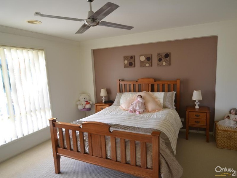5 Airlie Court, Echuca VIC 3564
