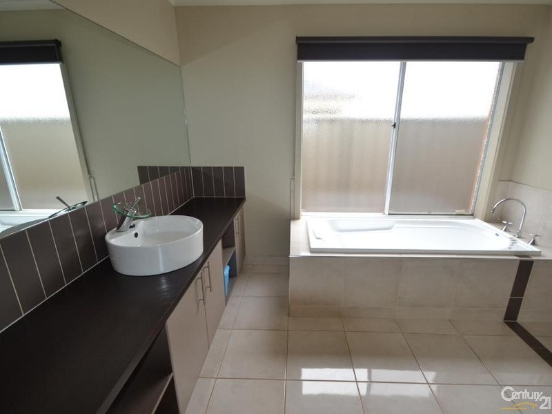 10 Westin Place, Echuca VIC 3564