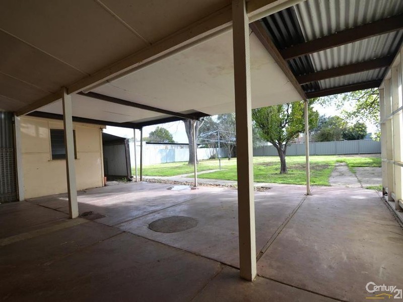 63 Hovell Street, Echuca VIC 3564