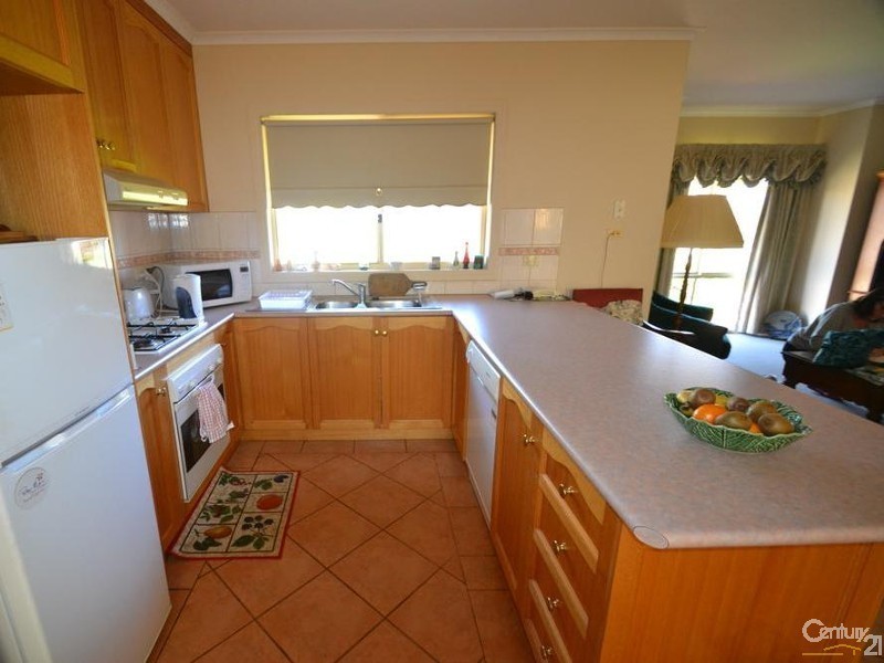 4/90 Haverfield Street, Echuca VIC 3564