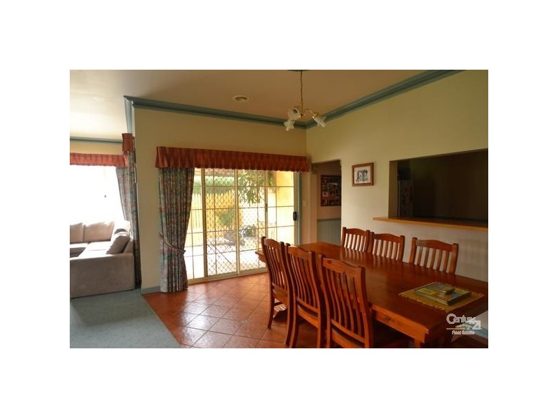 49 Hovell Street, Echuca VIC 3564